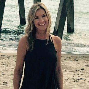 Meet your Posher, Laurie